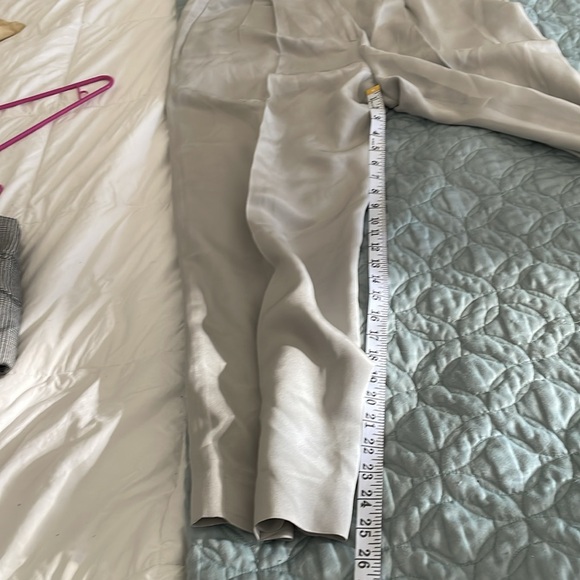 Joseph Chaus, gray silk pants size 12 - Picture 7 of 8